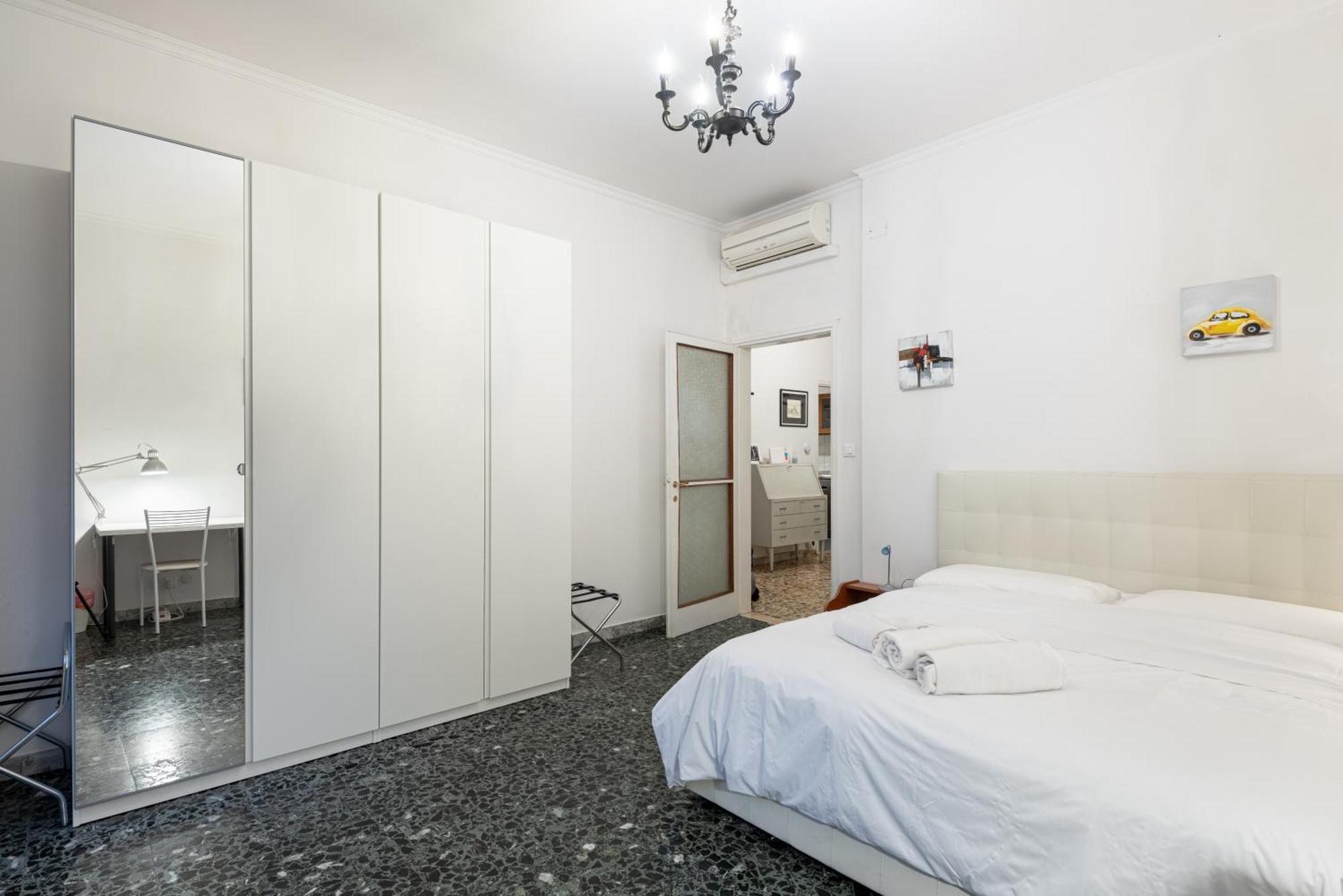 Comfortable 10 Minutes From Center Appartement *